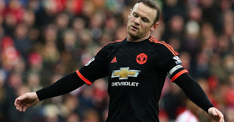 দু’মাসের জন্য ছিটকে গেলেন রুনি