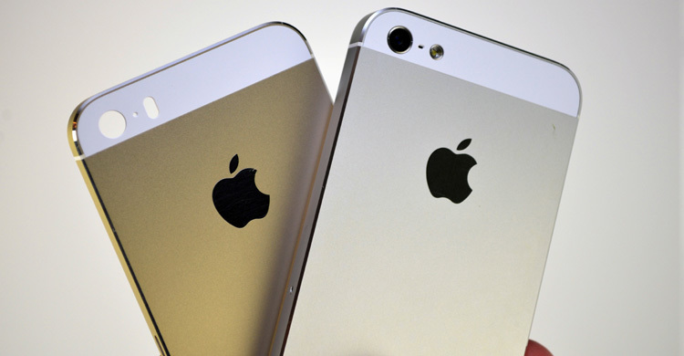 আইফোনে আসছে ওএলইডি স্ক্রিন