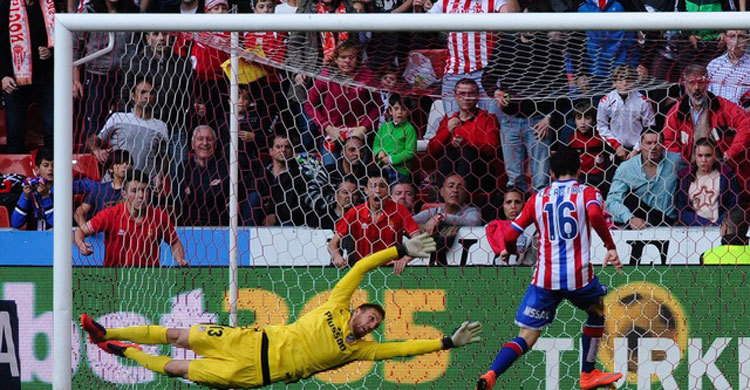 গিজনের মাঠে অ্যাটলেটিকোর হার