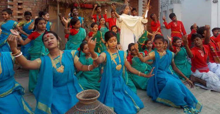 অসাম্প্রদায়িকতাই ছিল বাউল করিমের জীবনদর্শন