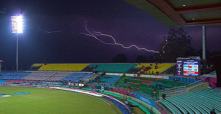 অপেক্ষা ১১টা ২০ মিনিট পর্যন্ত