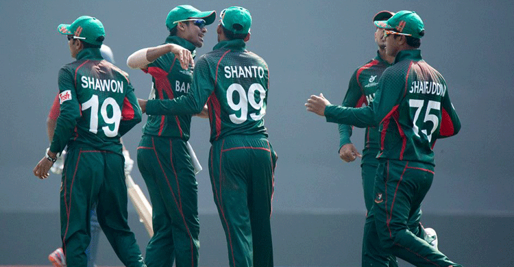 তৃতীয় হতে বাংলাদেশের প্রয়োজন ২১৫