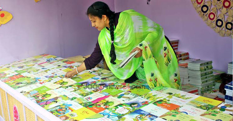 জমছে না মেলার শিশু কর্নার