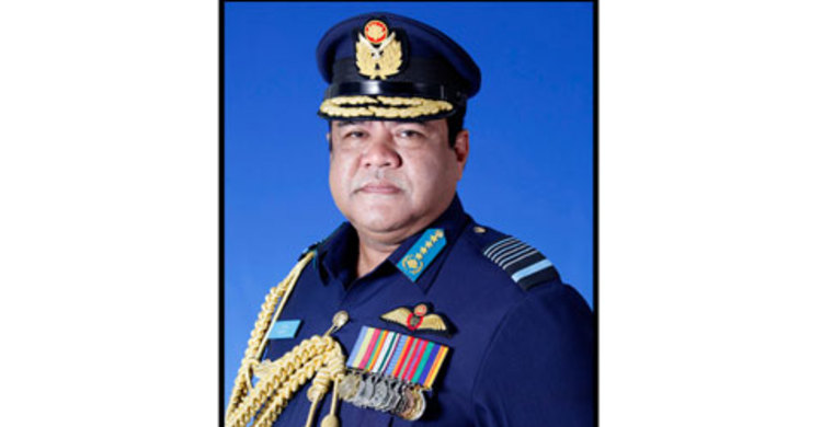 ৭ দিনের সফরে সিঙ্গাপুরে বিমান বাহিনী প্রধান