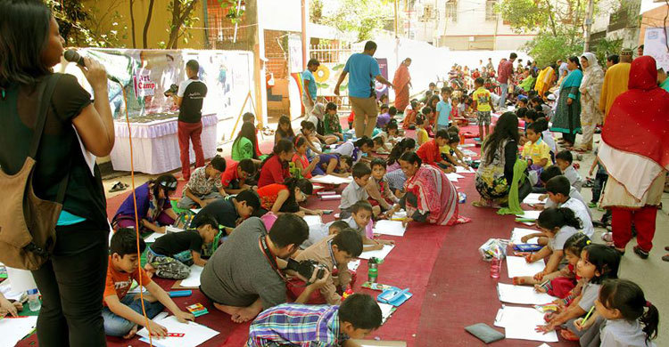 জাতির পিতার জন্মদিনে শিশুদের ক্যানভাস আর্ট ফেস্ট