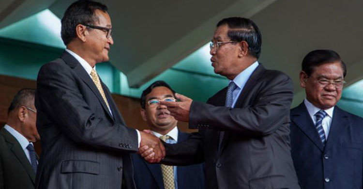 ফেসবুকে লাইক কেনার অভিযোগ অস্বীকার কম্বোডিয়ার প্রধানমন্ত্রীর