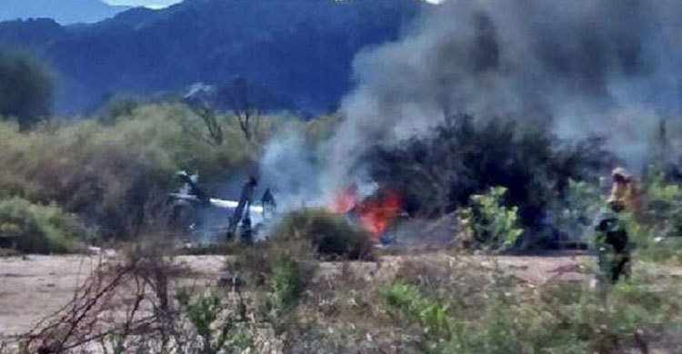 ইন্দোনেশিয়ায় সামরিক বিমান বিধ্বস্ত : নিহত ১২