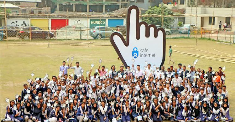 ৪৯ শতাংশ স্কুল শিক্ষার্থী সাইবার বুলিংয়ের শিকার