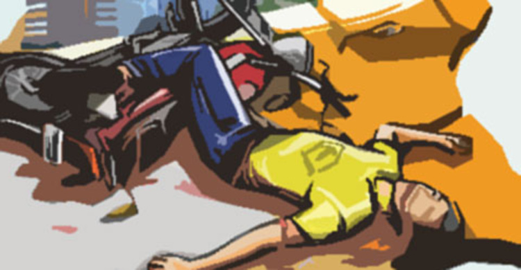 রং সাইড থেকে আসা পুলিশের বাসচাপায় নিহত ১