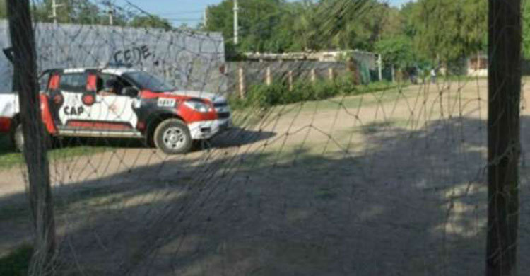 লাল কার্ড দেখানোয় রেফারিকে গুলি করে হত্যা