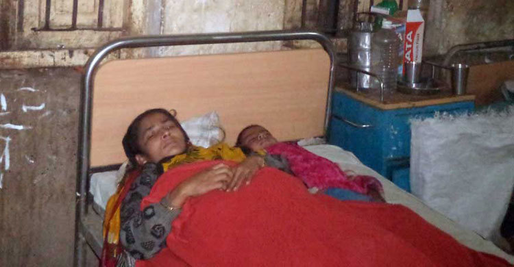 গাইবান্ধায় যৌতুক না পেয়ে গৃহবধূকে হাত পা বেঁধে নির্যাতন