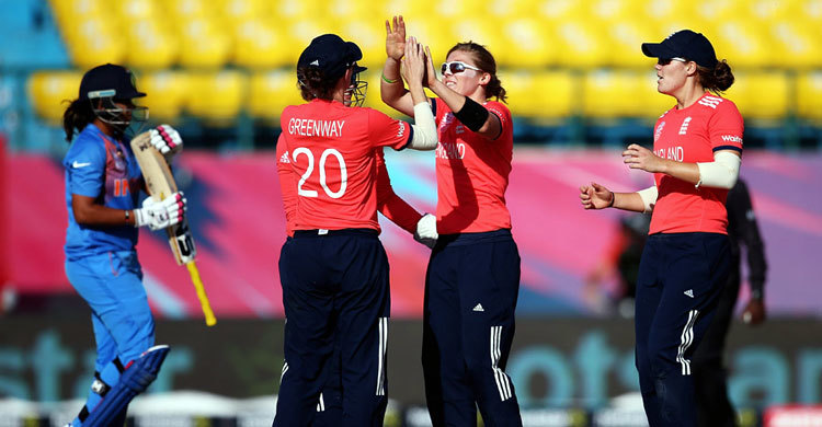 ইংল্যান্ডের কাছেও হারল ভারতের মেয়েরা