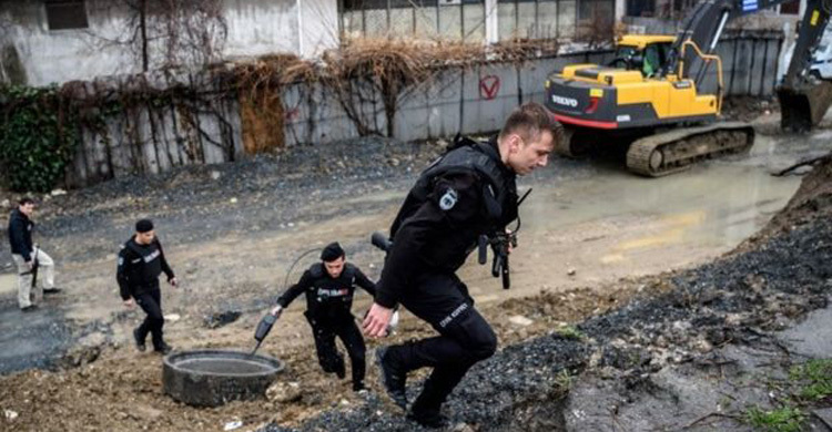 তুরস্কে পুলিশ স্টেশনে হামলাকারী দুই নারী জঙ্গি নিহত