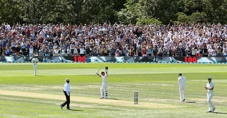 টেস্টে ম্যাককালামের ছক্কার বিশ্বরেকর্ড