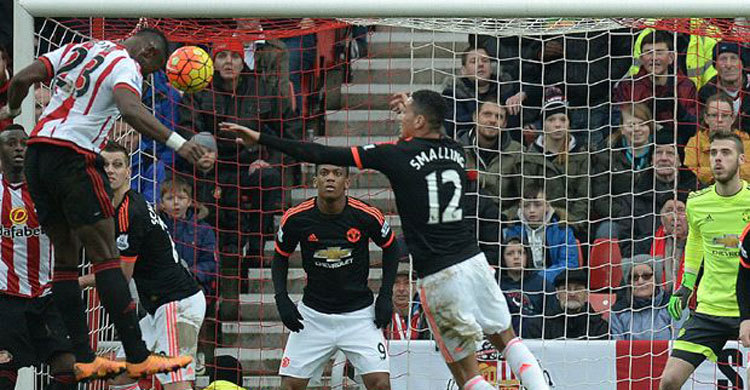 আত্মঘাতী গোলে ম্যান ইউয়ের হার