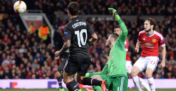 ম্যানইউকে হারিয়ে শেষ আটে লিভারপুল