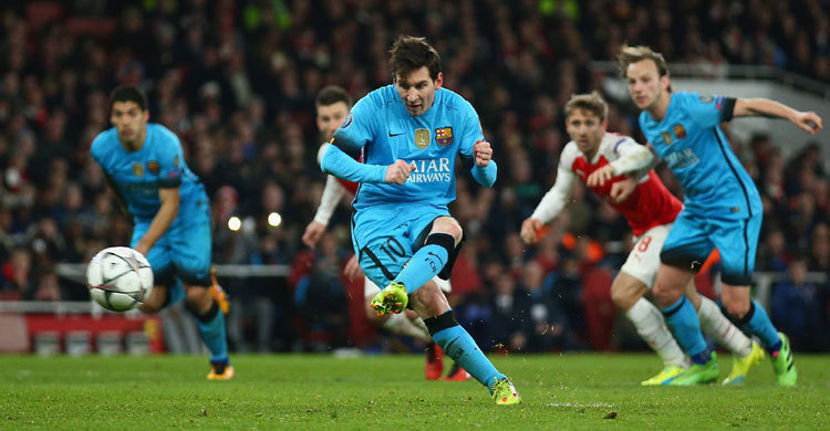 মেসির জোড়া গোলে বার্সার আর্সেনাল জয় 