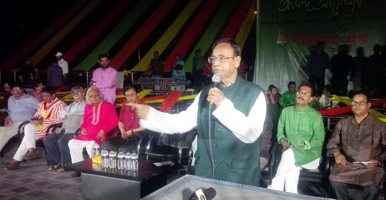 মাথানত করা বঙ্গবন্ধুর অাদর্শ ছিল না