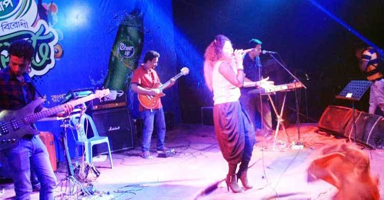 রংপুরে দর্শক মাতালো চিয়ার আপ মাদক বিরোধী কনসার্ট