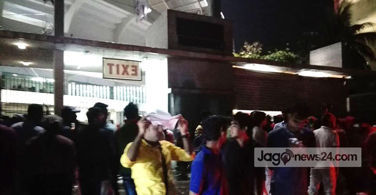 বৃষ্টির জোয়ারে উচ্ছ্বাসে ভাটা 