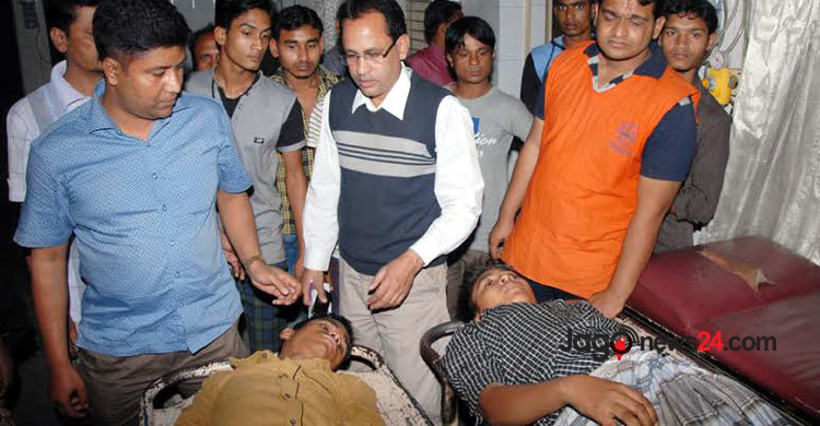 রাজশাহীতে নির্যাতনের শিকার দুই শিশুকে রামেকে স্থানান্তর