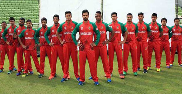 লাল জার্সিতে খেলতে নেমেছে বাংলাদেশ