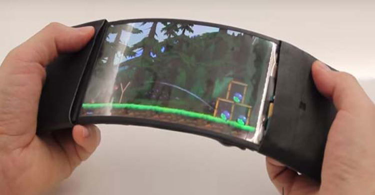 প্রথম নমনীয় স্মার্টফোন