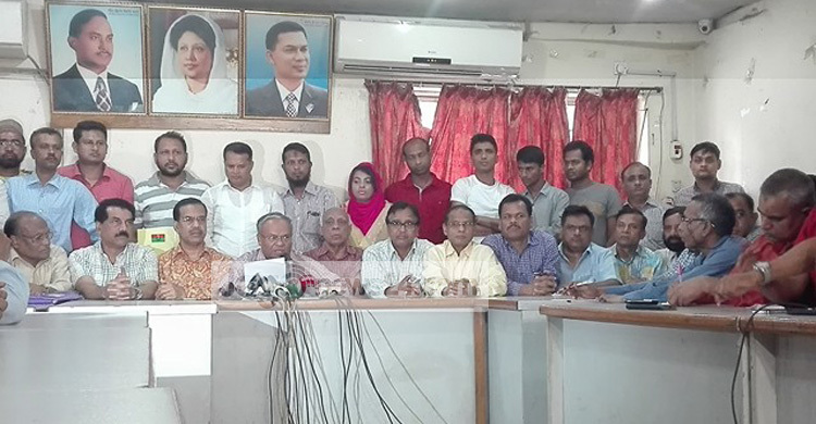 প্রধানমন্ত্রীকে জনতার আদালতে আসামি হিসেবে দাঁড়াতে হবে