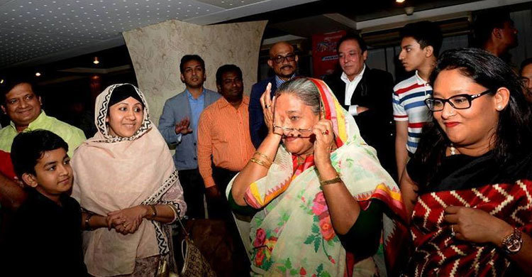 মাশরাফিদের জয়ে প্রধানমন্ত্রীর আনন্দাশ্রু