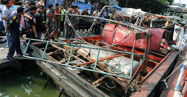 থাইল্যান্ডে নৌকার ইঞ্জিন বিস্ফোরণ : আহত ৬০