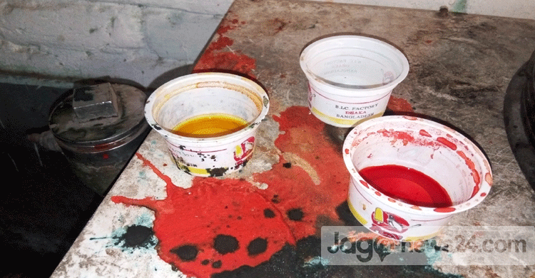 ঠাকুরগাঁওয়ে তৈরি সস্তা আইসক্রিমের বারো অবস্থা