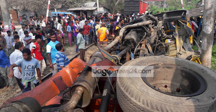 ময়মনসিংহ-ঢাকা রুটে ট্রেন চলাচল বন্ধ : তদন্ত কমিটি গঠন