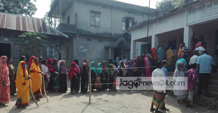 উৎসবে উচ্ছ্বাসিত বাসাইলের ভোটাররা