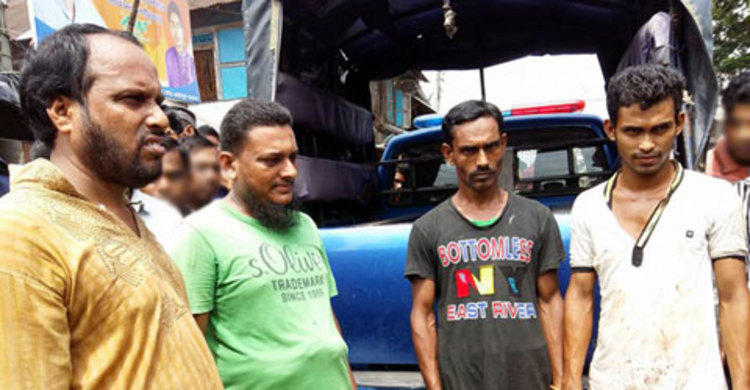 মাইকিং করে মৃত মহিষের মাংস বিক্রি : চার জনের দণ্ড