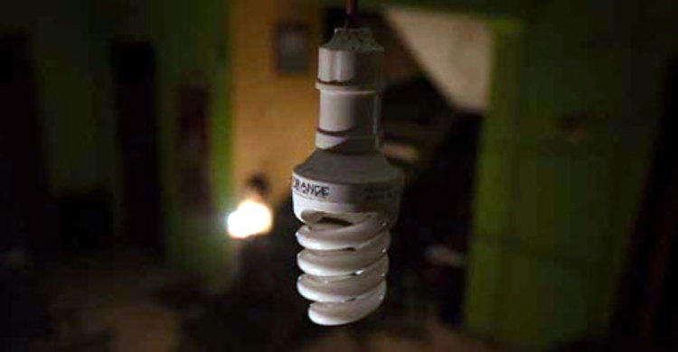 বেনাপোলে বিদ্যুৎ সঙ্কটে অতিষ্ঠ জনজীবন