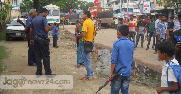 ভারতীয় ট্রাকচাপায় স্কুলছাত্রী নিহত