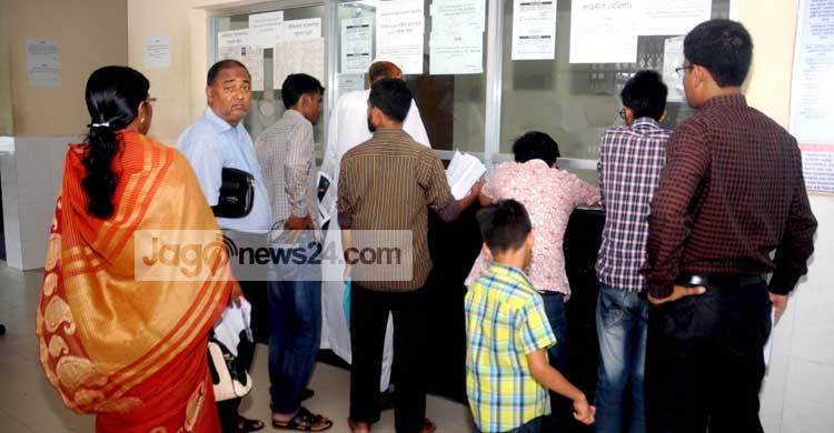 ঘুষ না দিলেই ‘ভুল’!