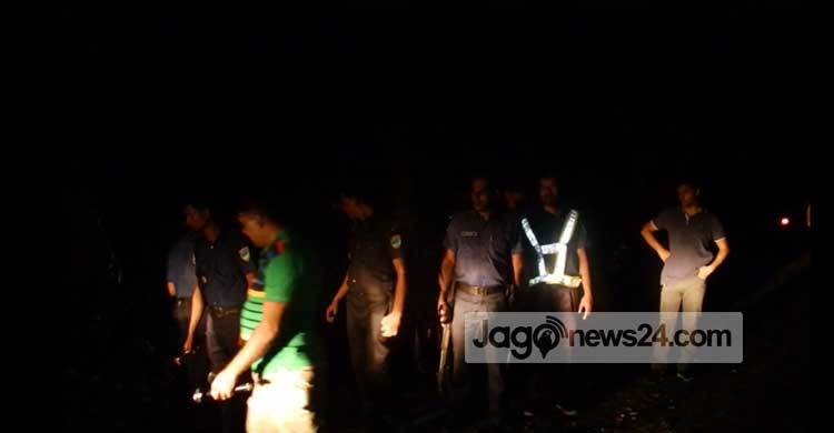 ঝিনাইদহে ‘বন্দুকযুদ্ধে’ ডাকাত নিহত