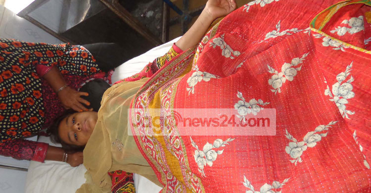 বখাটের ব্লেডের আঘাতে স্কুলছাত্রী আহত 