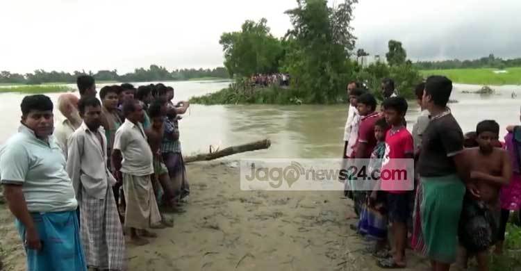 ফরিদপুরে বেড়িবাঁধ ভেঙে ১৫ গ্রাম প্লাবিত