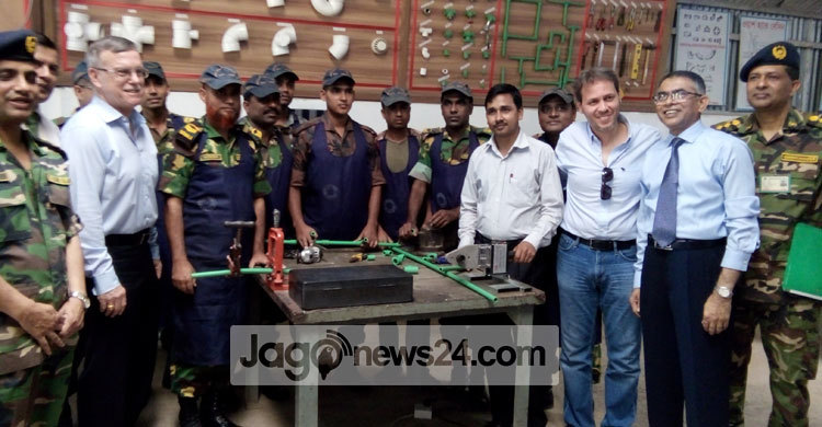 বাংলাদেশ থেকে দক্ষ নির্মাণ শ্রমিক নেবে সৌদি কোম্পানি