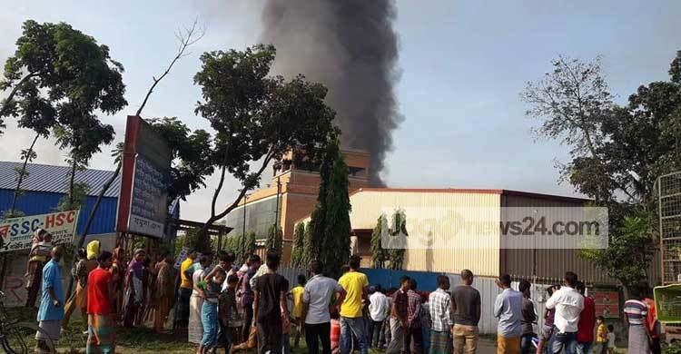 গাজীপুরের আগুন নিয়ন্ত্রণে, তদন্ত কমিটি গঠন