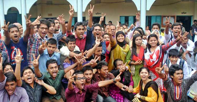 জিপিএ-৫ বেড়েছে ১৬ হাজার