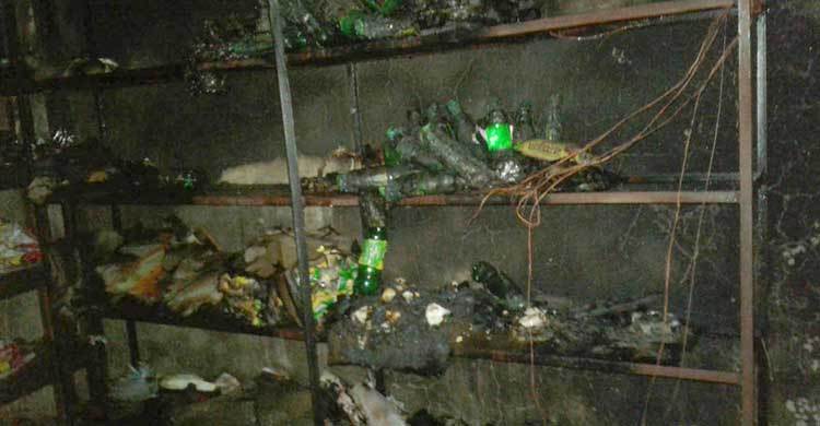 হাতীবান্ধায় অগ্নিকাণ্ডে ৩ দোকান ভস্মীভূত