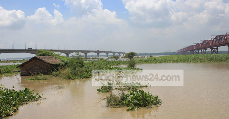 পদ্মায় পানি বৃদ্ধি অব্যাহত