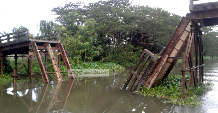 ঝালকাঠিতে দুই ইউপি যোগাযোগ বিচ্ছিন্ন