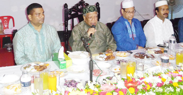 বাজার মনিটরিং করায় রমজানে দ্রব্যমূল্য নিয়ন্ত্রণে রয়েছে