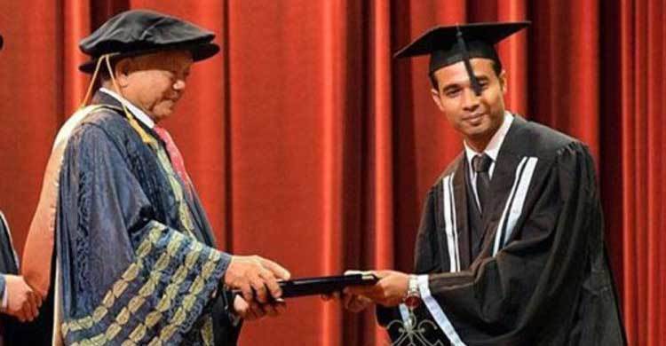 মালয়েশিয়া বিশ্ববিদ্যালয়ের সেরা ছাত্র ঝিনাইদহের কাকন