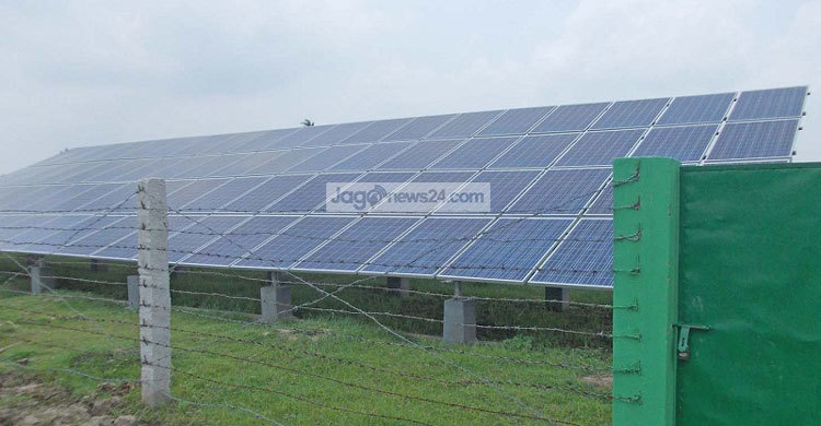 চাষির মুখে হাসি ফুটিয়েছে সোলার পাম্প