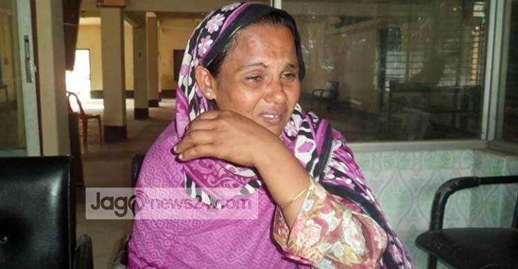 বিয়ের স্বীকৃতি চান অসহায় সানোয়ারা